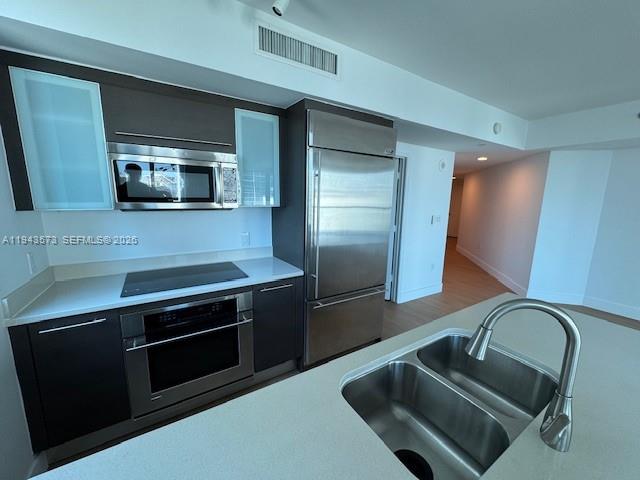 500 Brickell Ave #1502, Miami FL 33131