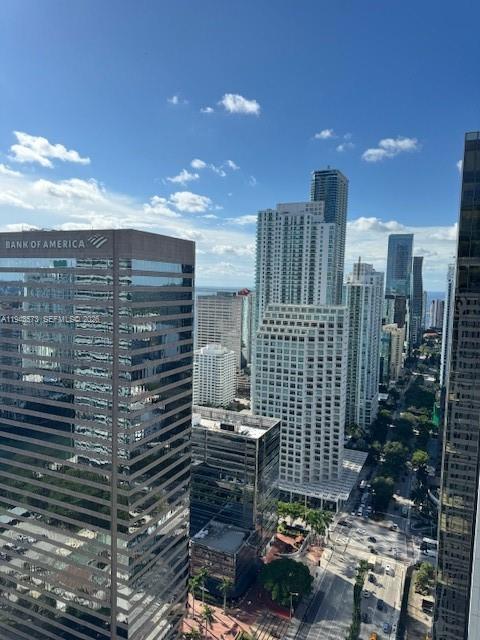 500 Brickell Ave #1502, Miami FL 33131