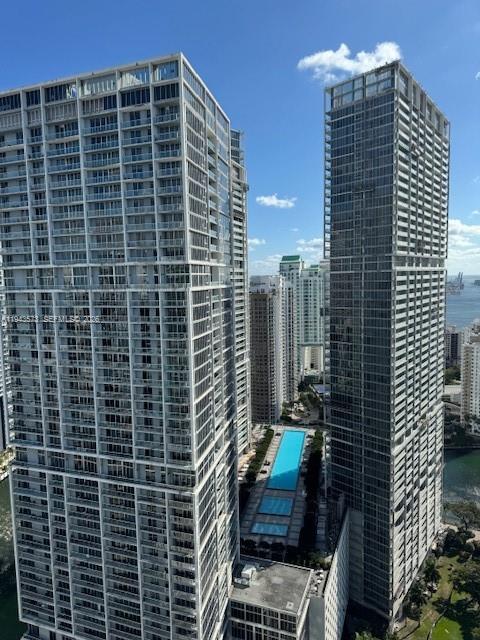 500 Brickell Ave #1502, Miami FL 33131