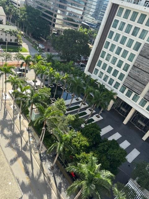500 Brickell Ave #1502, Miami FL 33131