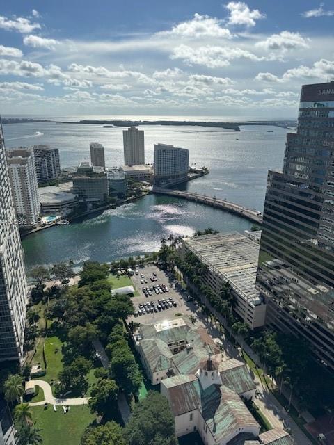 500 Brickell Ave #1502, Miami FL 33131