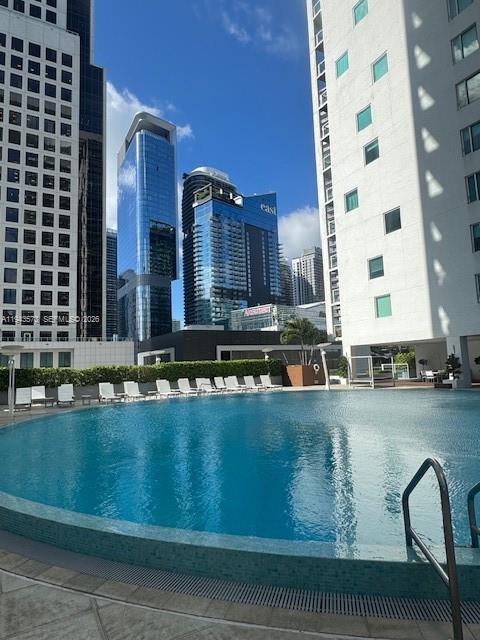 500 Brickell Ave #1502, Miami FL 33131