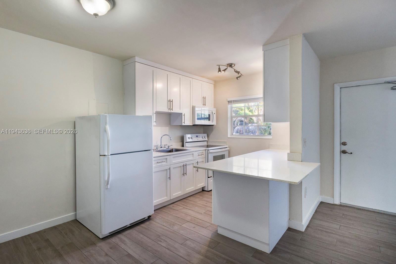 6511 Santona St #C18, Coral Gables FL 33146