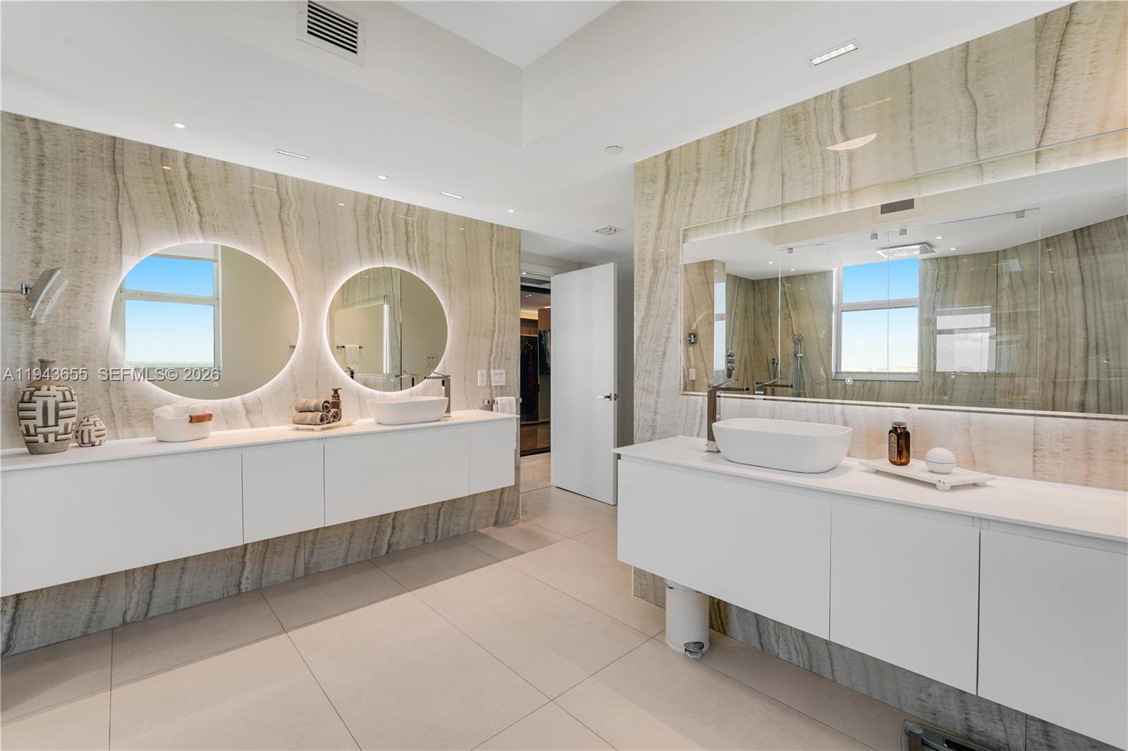 3301 NE 183rd St #3101, Aventura FL 33160