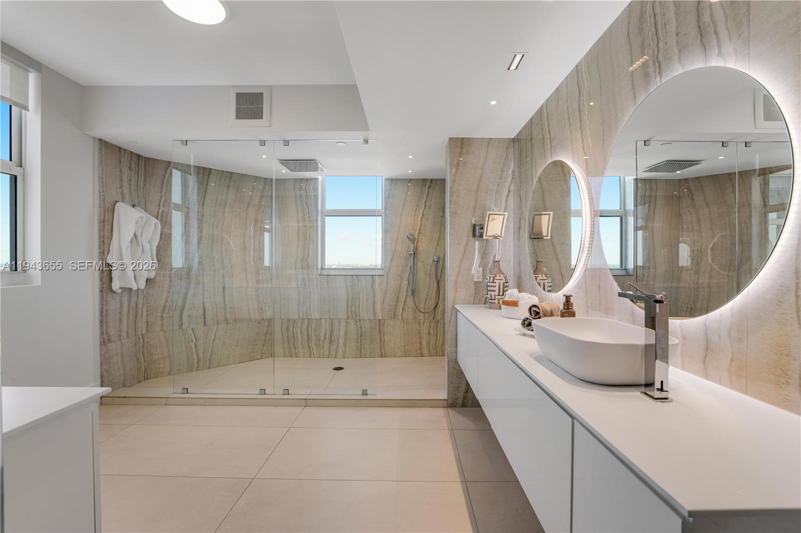 3301 NE 183rd St #3101, Aventura FL 33160
