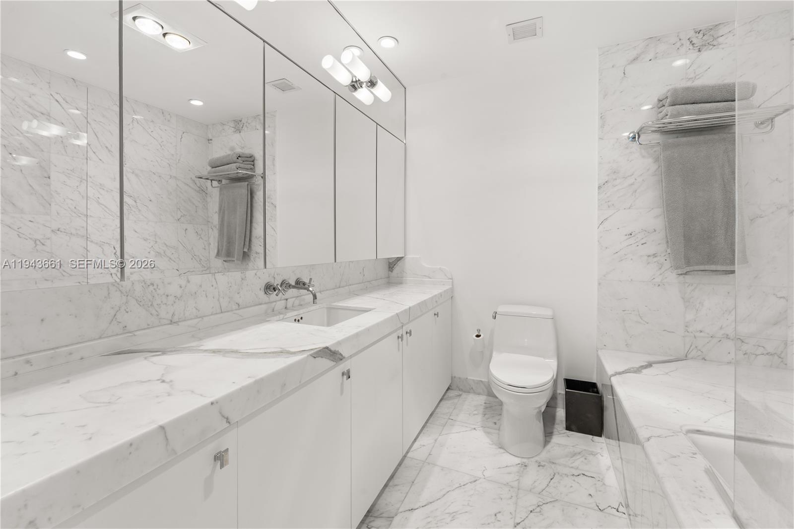 16 Island Ave #7D, Miami Beach FL 33139