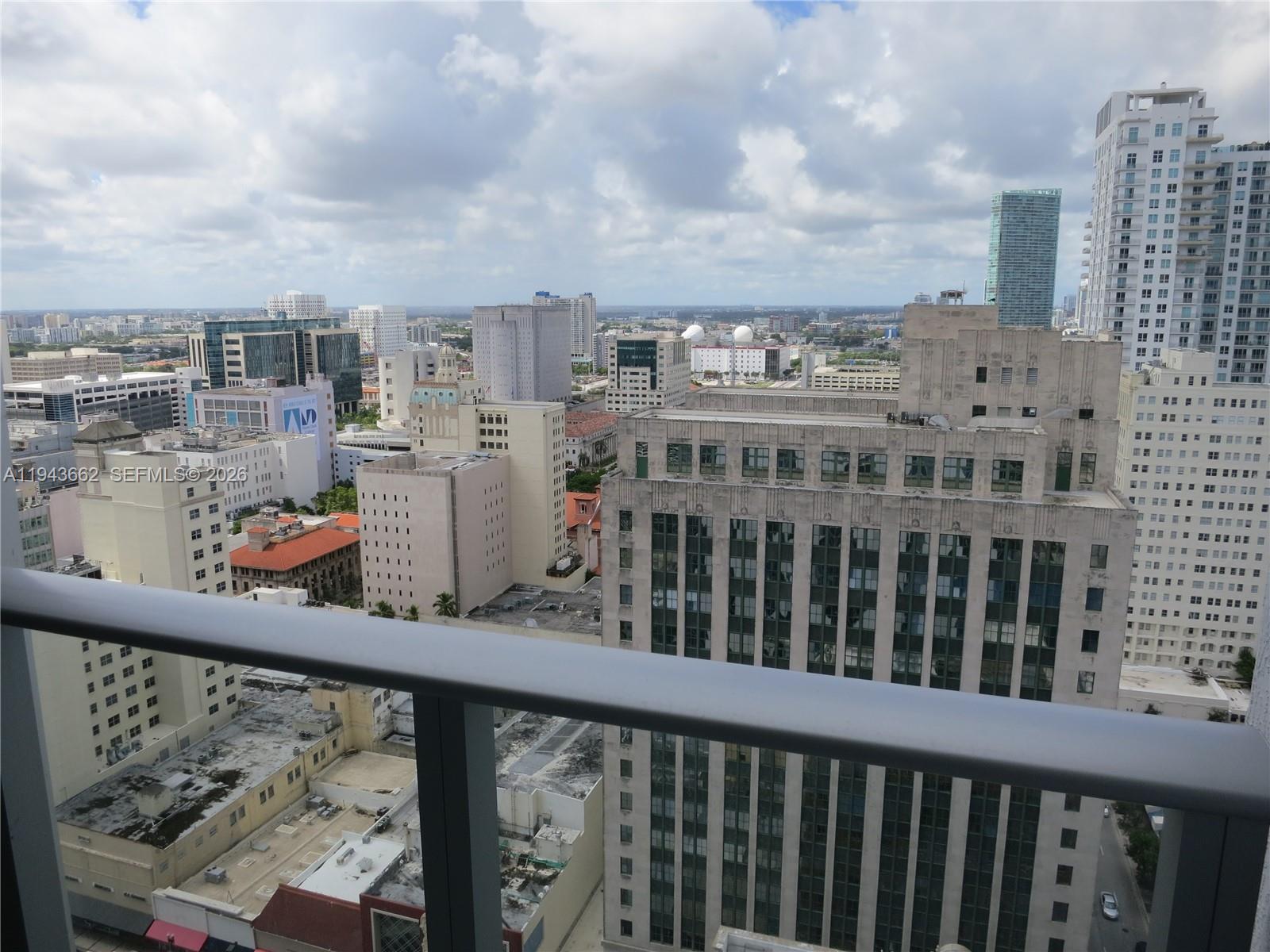 151 SE 1 St #2504, Miami FL 33131