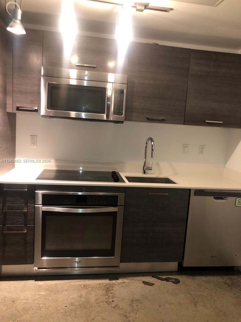 151 SE 1 St #2504, Miami FL 33131