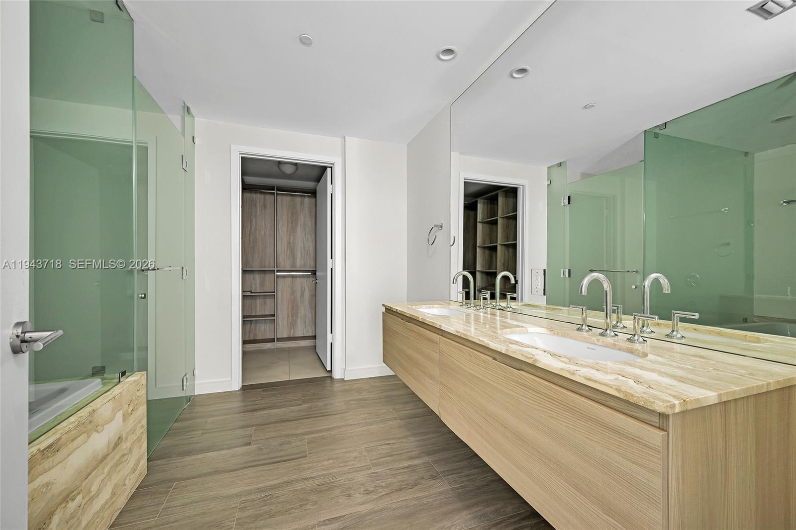 2900 NE 7th Ave #1604, Miami FL 33137