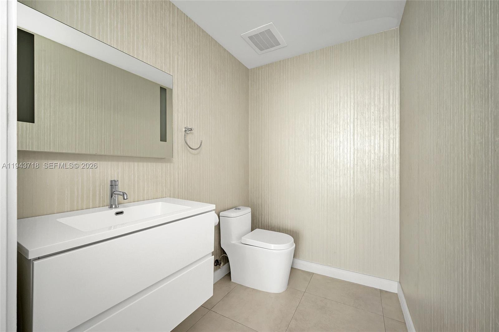 2900 NE 7th Ave #1604, Miami FL 33137