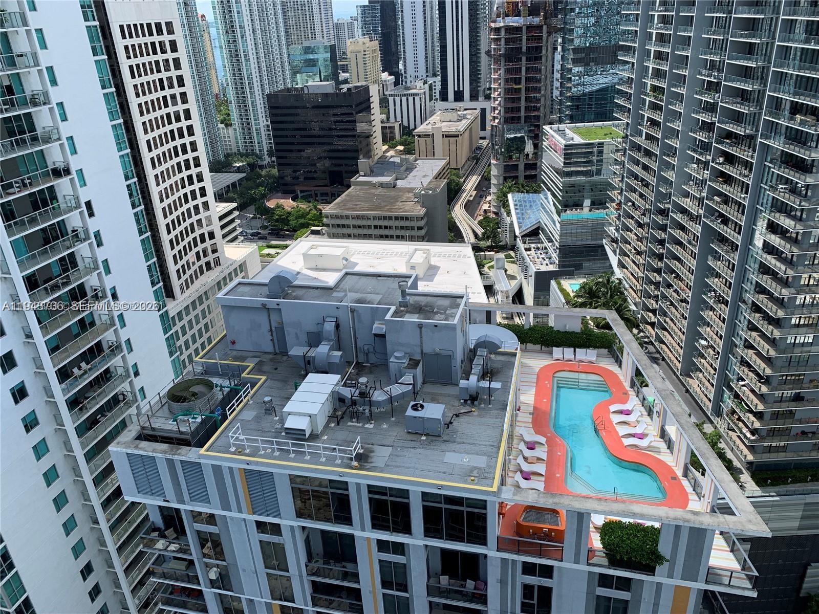 41 SE 5th St #2010, Miami FL 33131