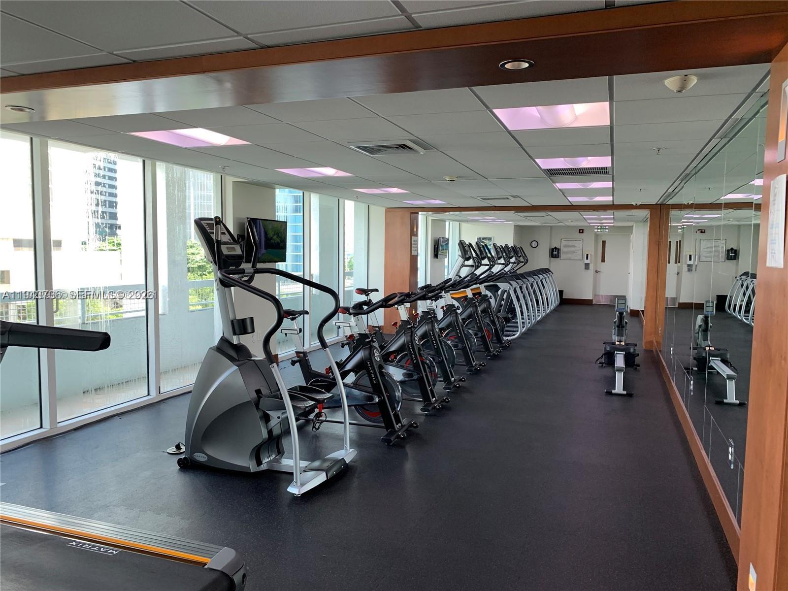 41 SE 5th St #2010, Miami FL 33131