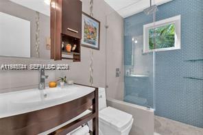 1543 Dorado Ave, Coral Gables FL 33146