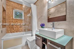 1543 Dorado Ave, Coral Gables FL 33146