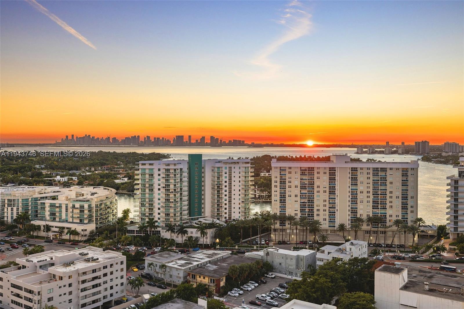 6799 Collins Ave #CPH06, Miami Beach FL 33141