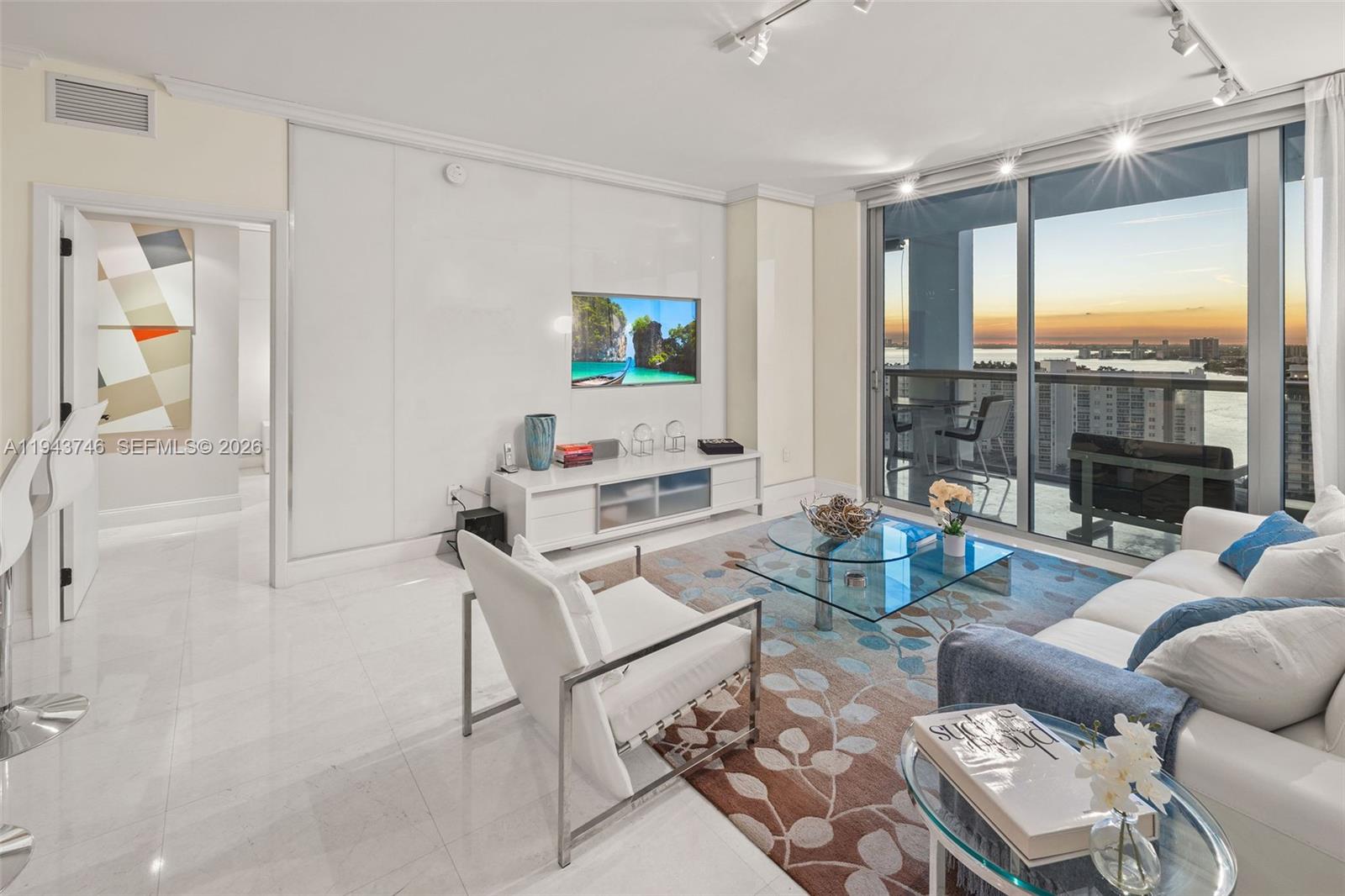 6799 Collins Ave #CPH06, Miami Beach FL 33141