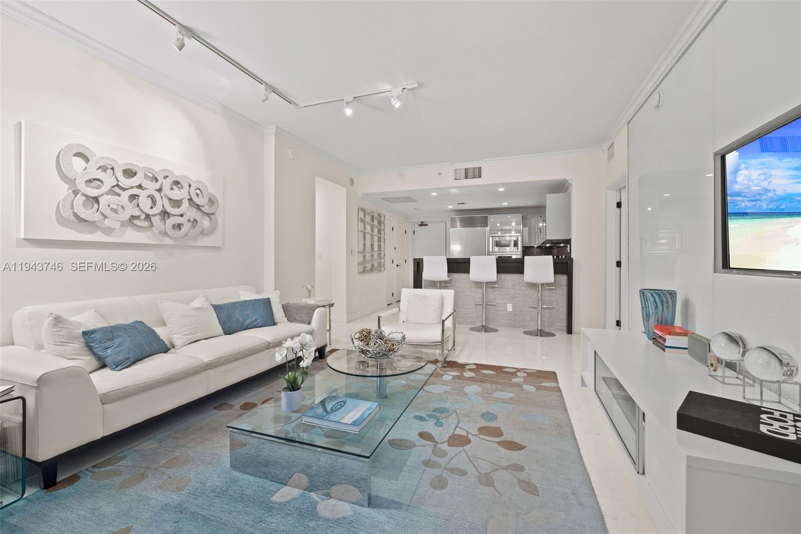 6799 Collins Ave #CPH06, Miami Beach FL 33141