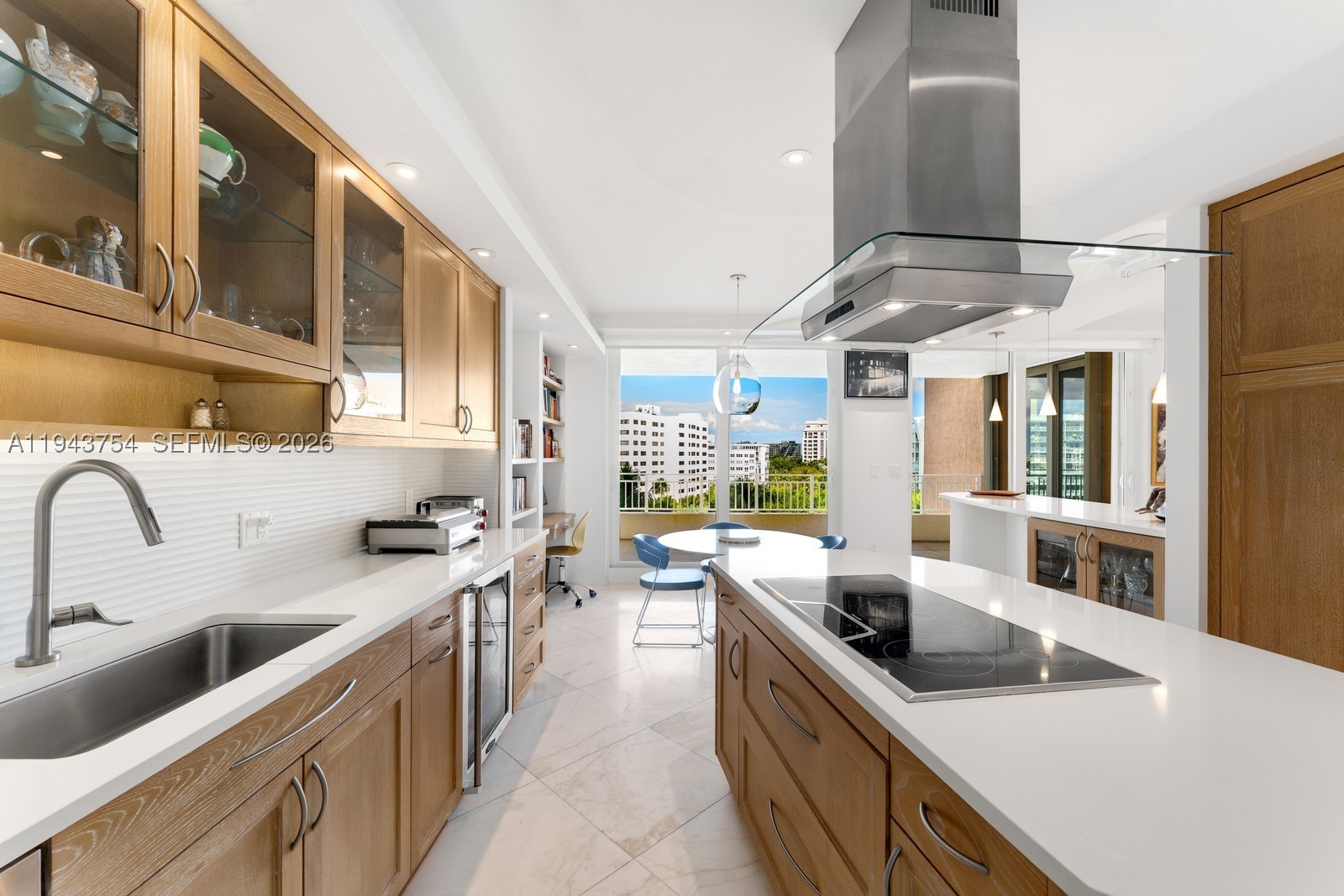 791 Crandon Blvd #603, Key Biscayne FL 33149