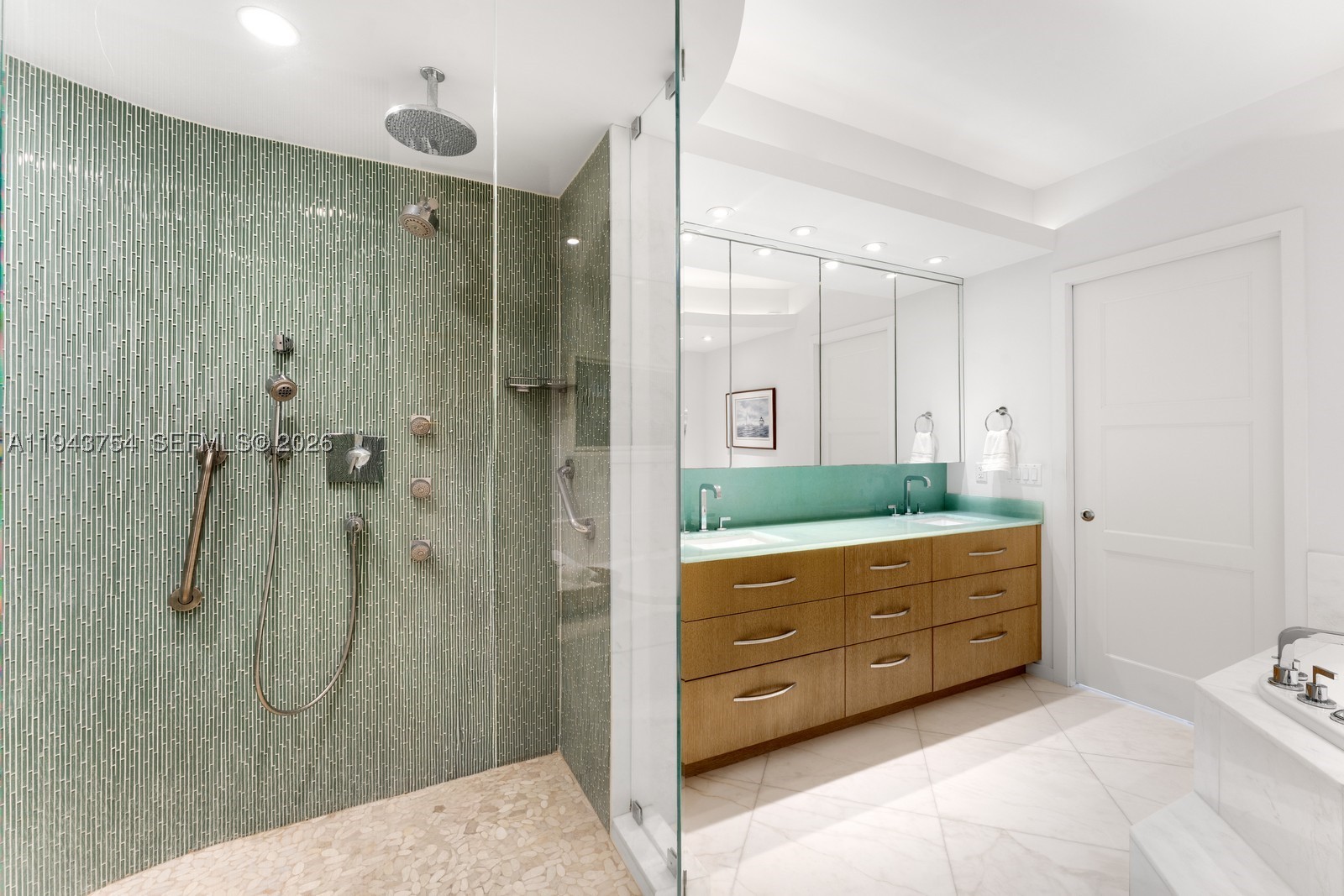 791 Crandon Blvd #603, Key Biscayne FL 33149
