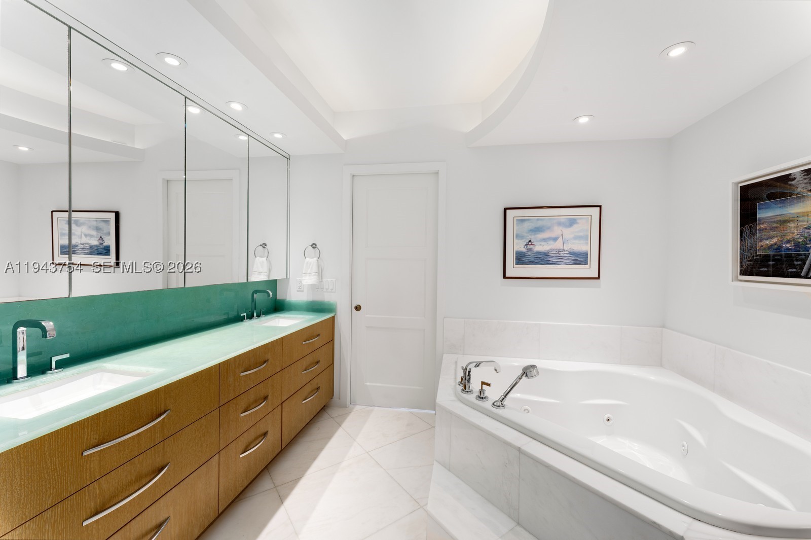 791 Crandon Blvd #603, Key Biscayne FL 33149