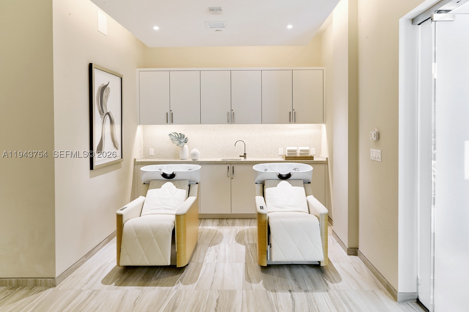 791 Crandon Blvd #603, Key Biscayne FL 33149