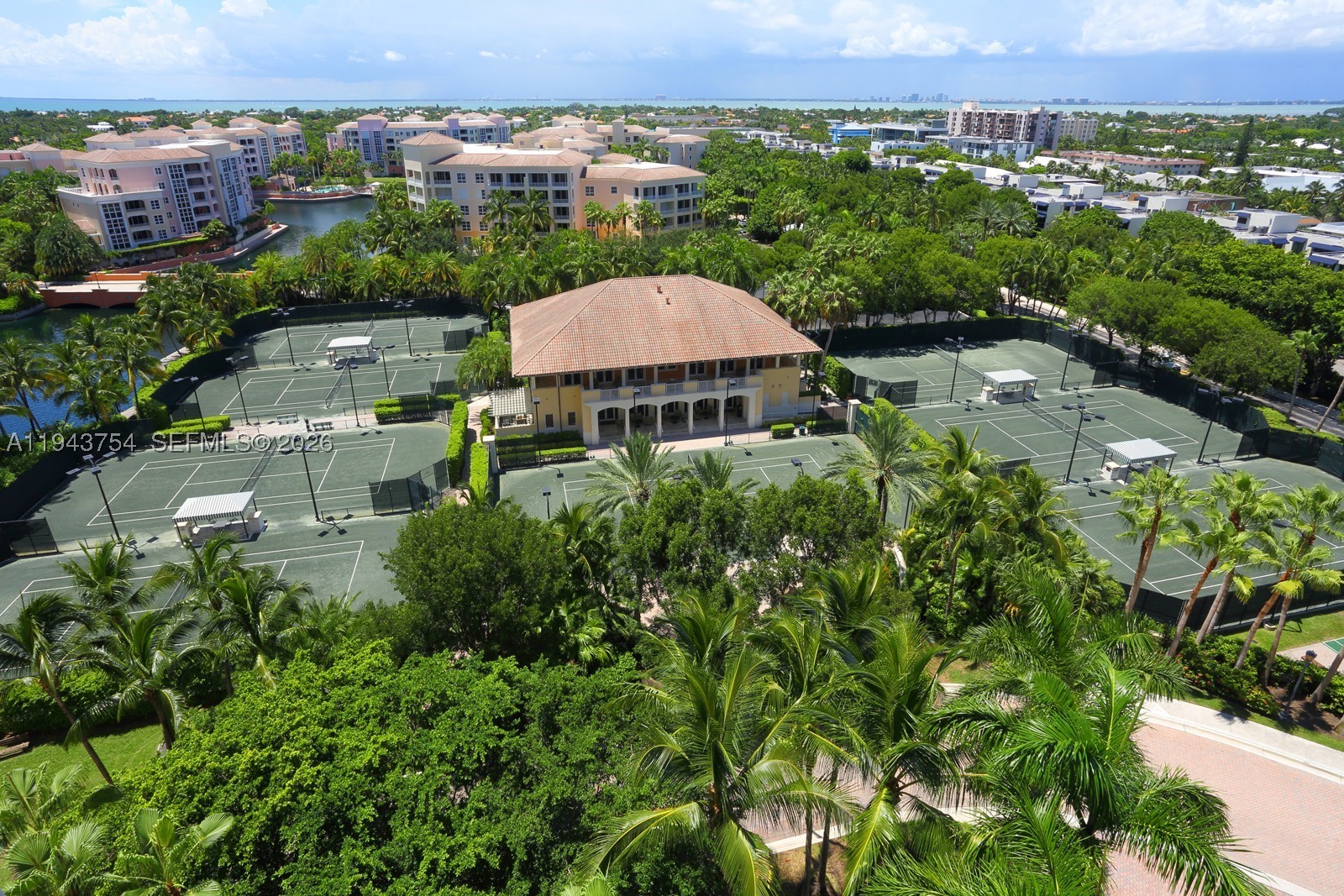 791 Crandon Blvd #603, Key Biscayne FL 33149