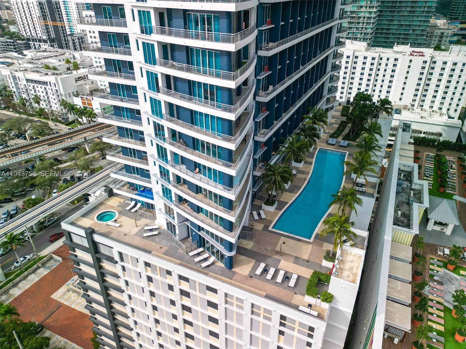 60 SW 13th St #2812, Miami FL 33130