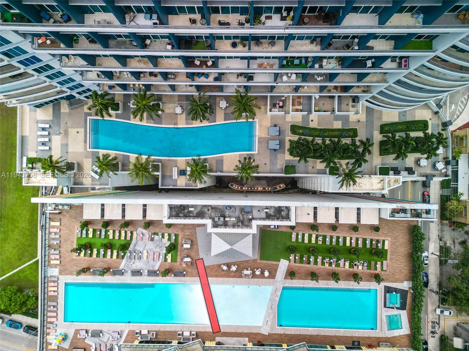 60 SW 13th St #2812, Miami FL 33130