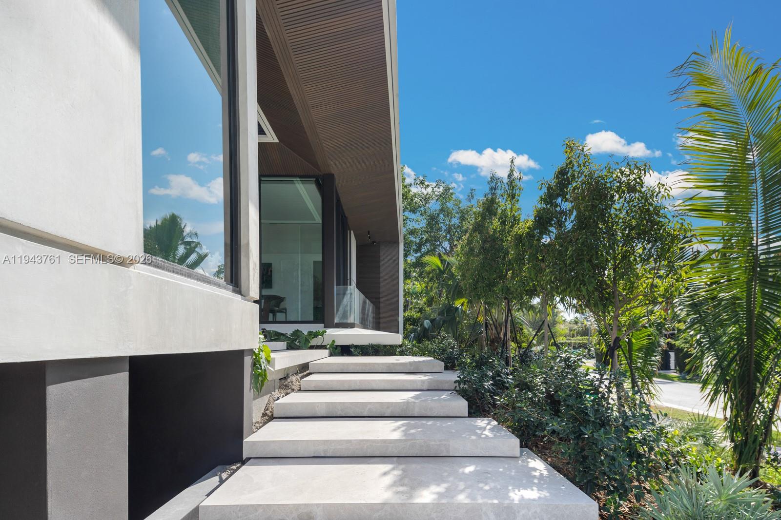 217 E Rivo Alto, Miami Beach FL 33139