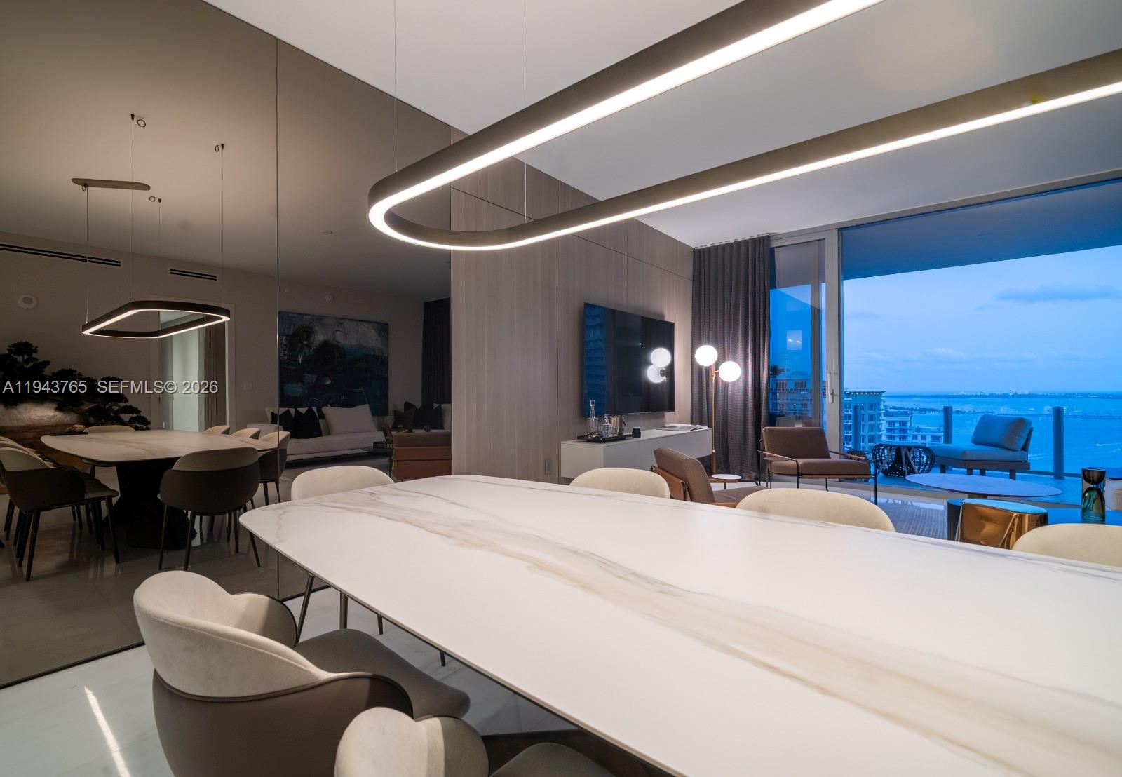 300 Biscayne Blvd Way #3403, Miami FL 33131
