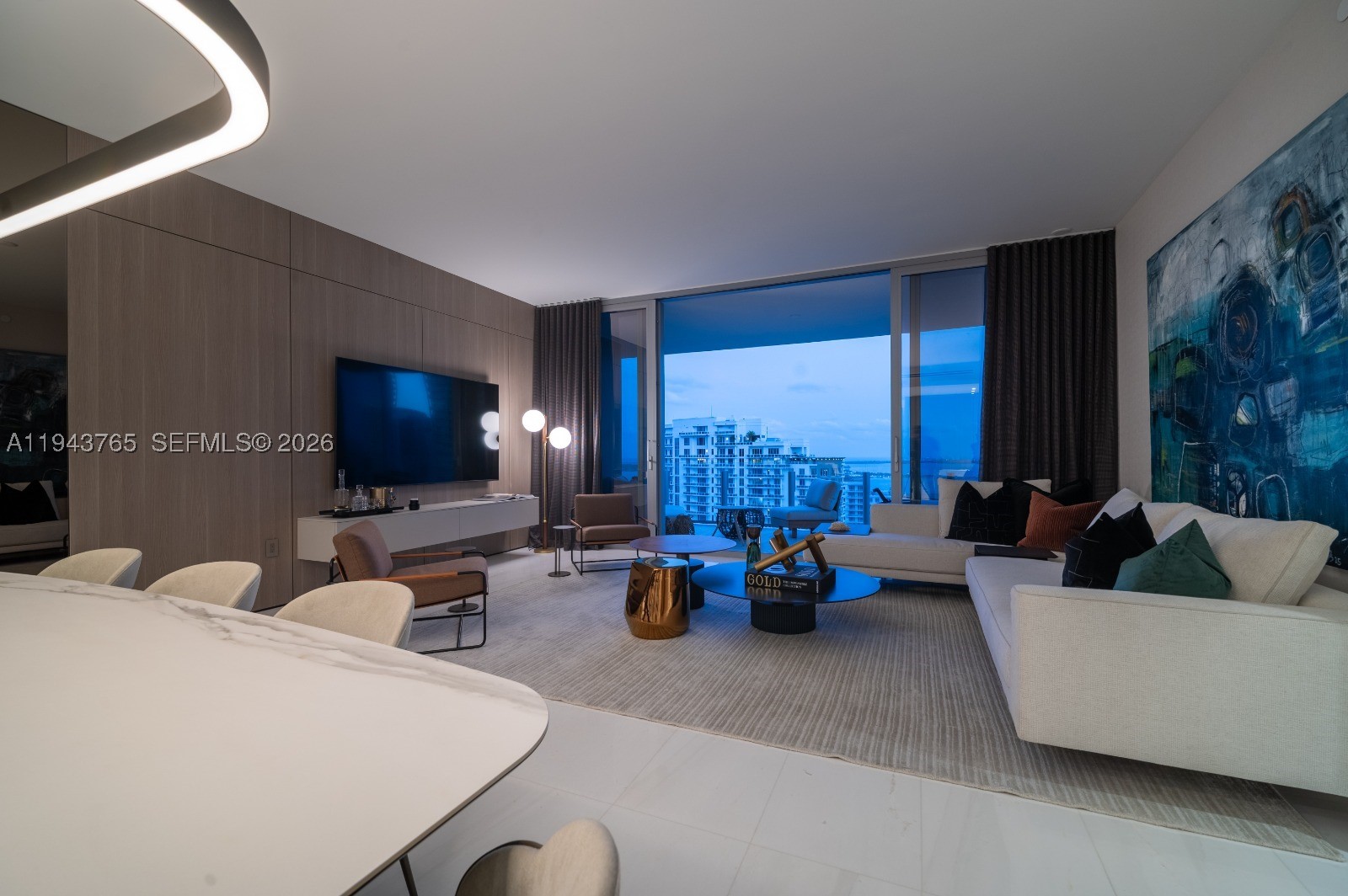 300 Biscayne Blvd Way #3403, Miami FL 33131