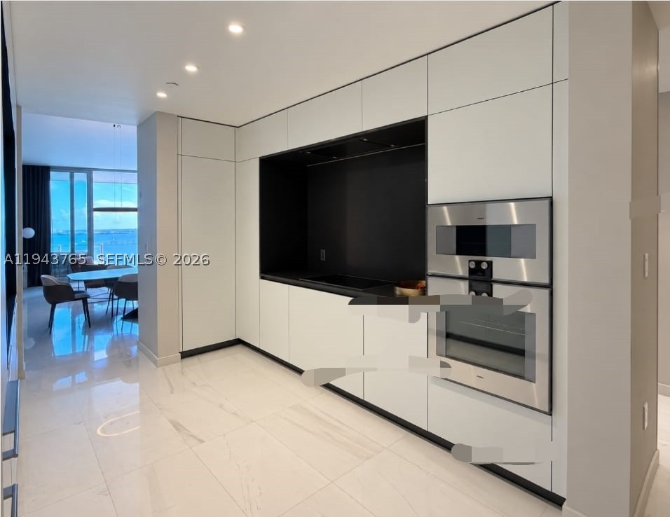 300 Biscayne Blvd Way #3403, Miami FL 33131