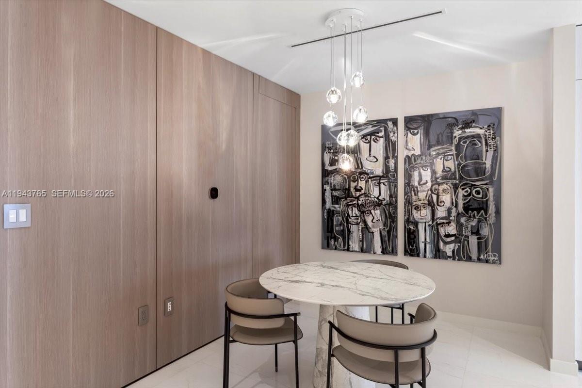 300 Biscayne Blvd Way #3403, Miami FL 33131