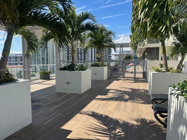 Miami FL 33137 - A11943818