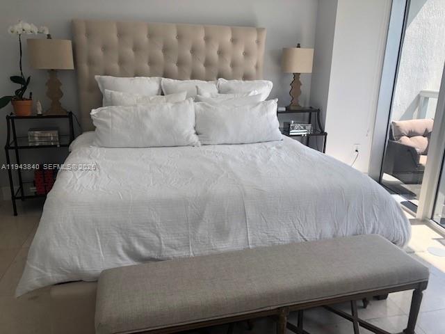 465 BRICKELL AVE #818, Miami FL 33131