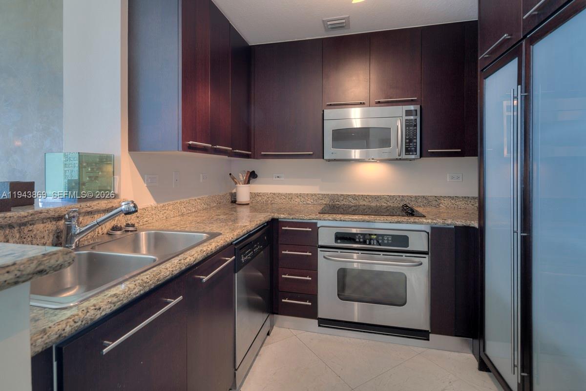 6515 Collins Ave #1804, Miami Beach FL 33141