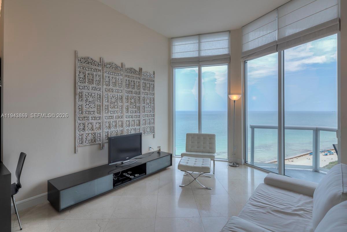 6515 Collins Ave #1804, Miami Beach FL 33141