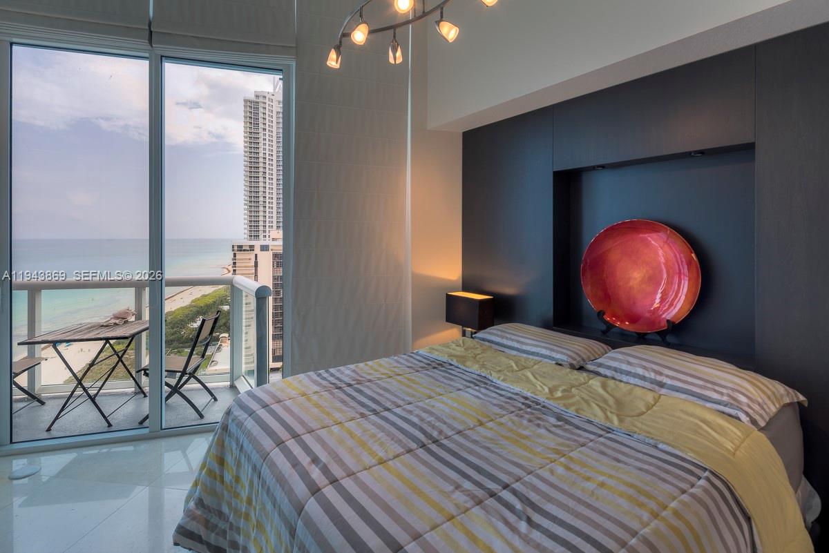 6515 Collins Ave #1804, Miami Beach FL 33141