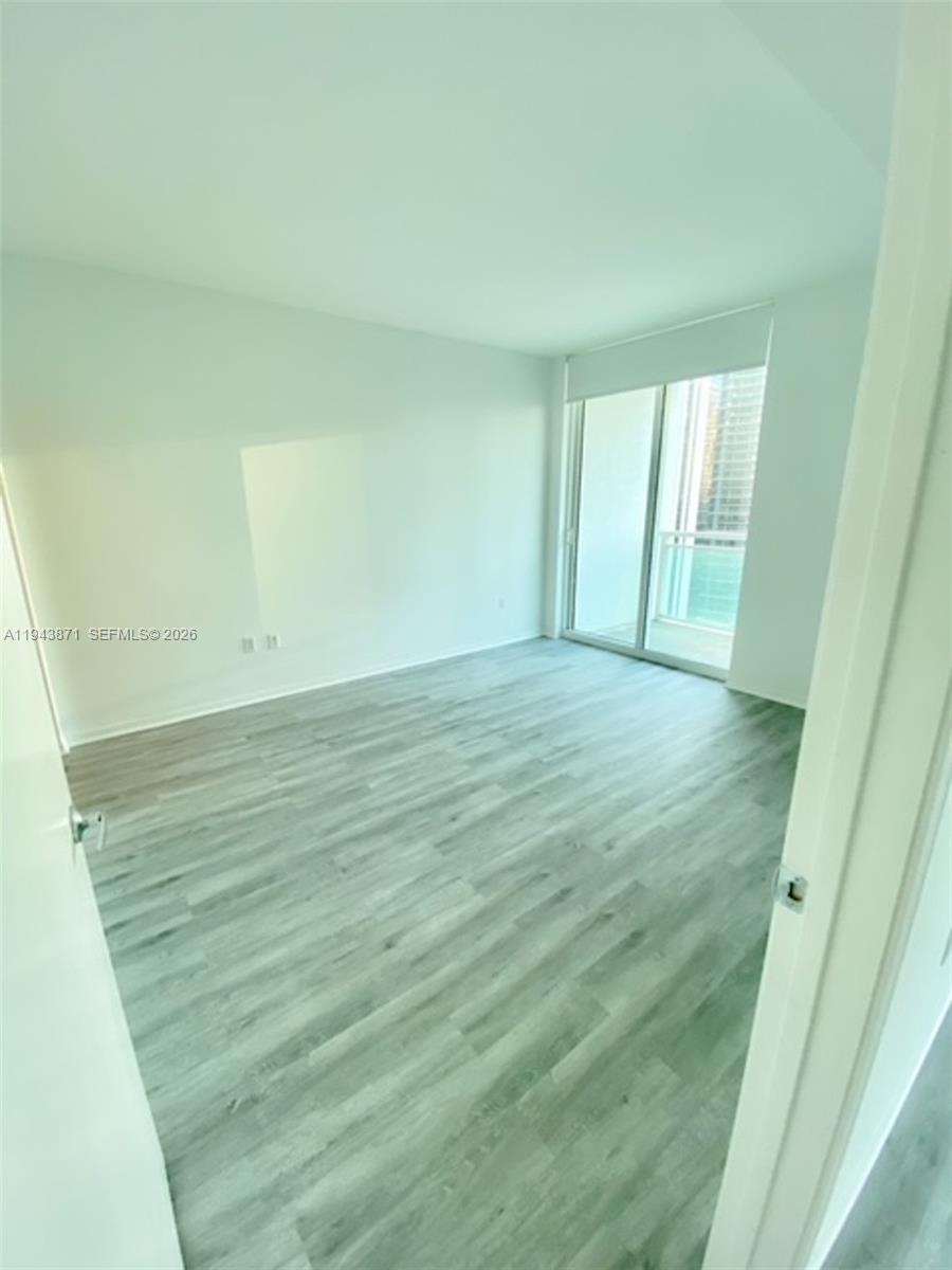 951 Brickell Ave #3305, Miami FL 33131