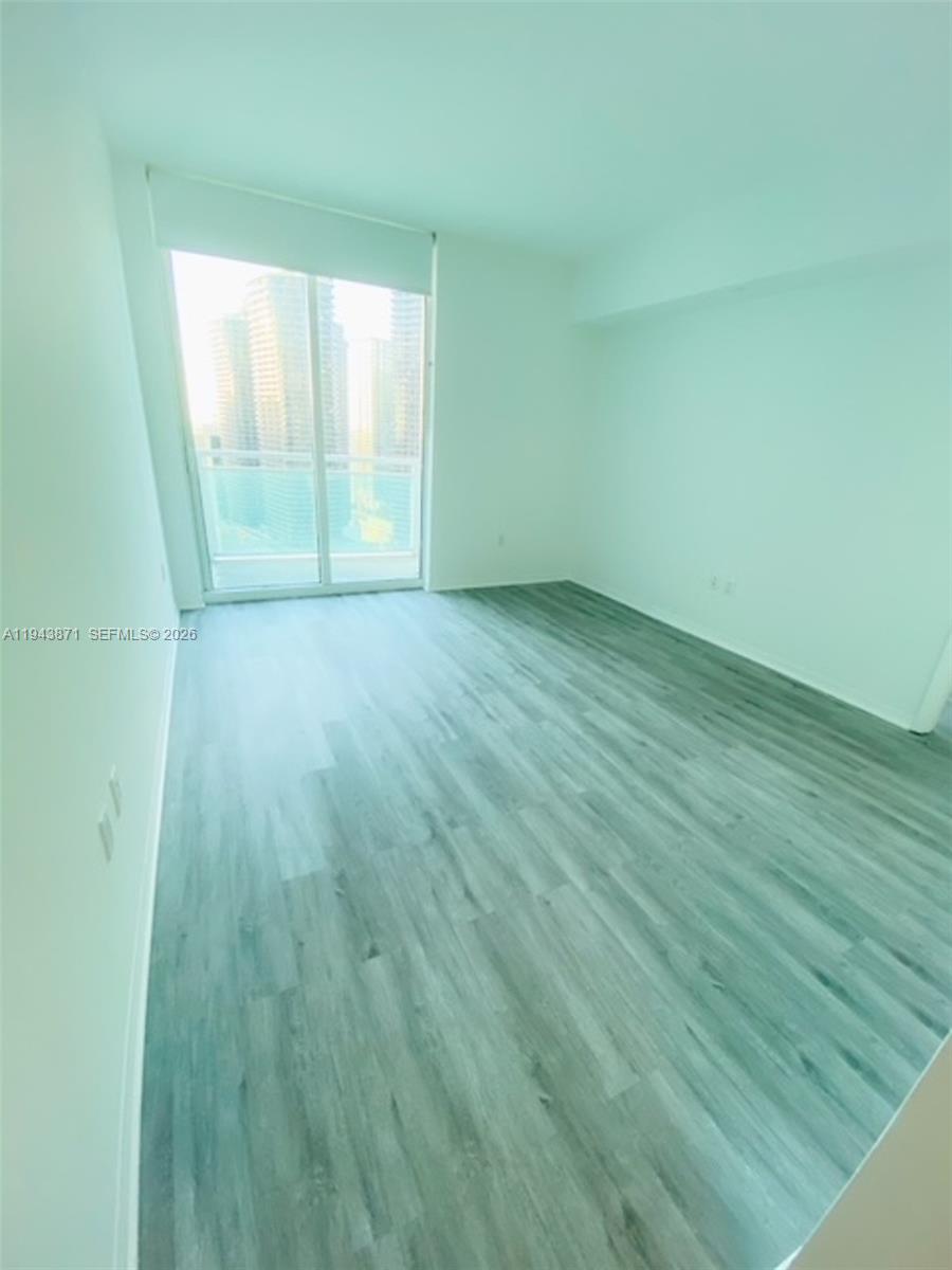 951 Brickell Ave #3305, Miami FL 33131