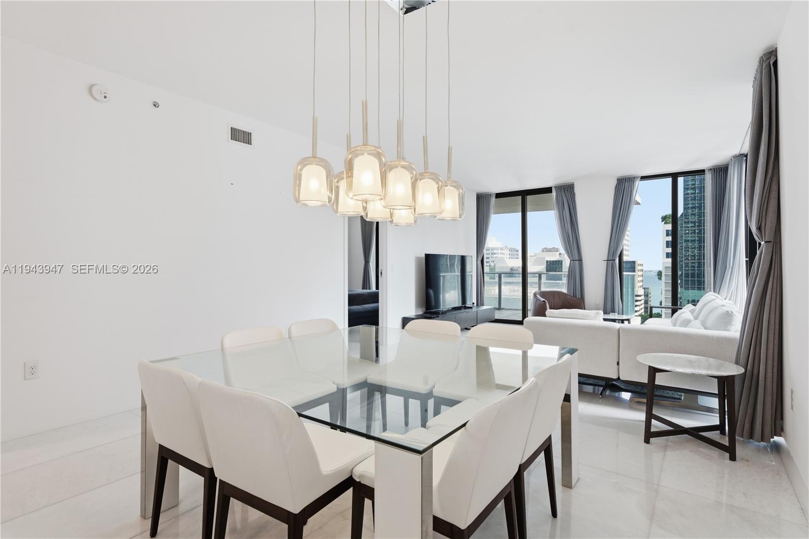 1010 Brickell Ave #1405, Miami FL 33131