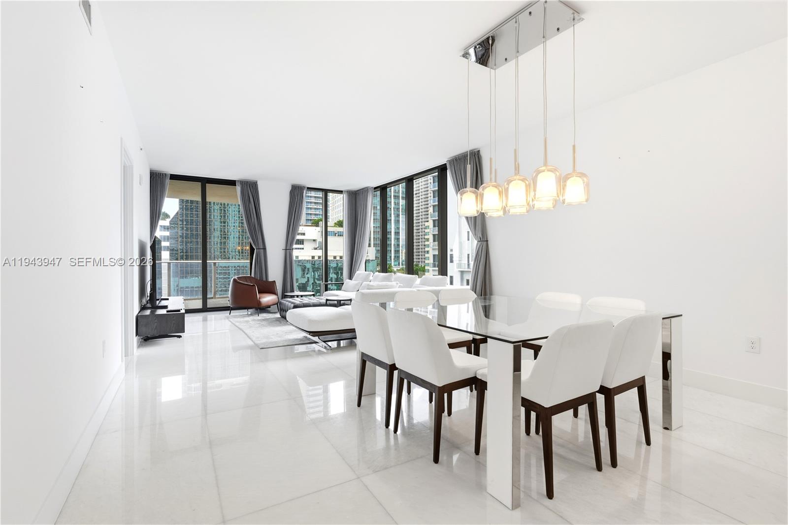 1010 Brickell Ave #1405, Miami FL 33131