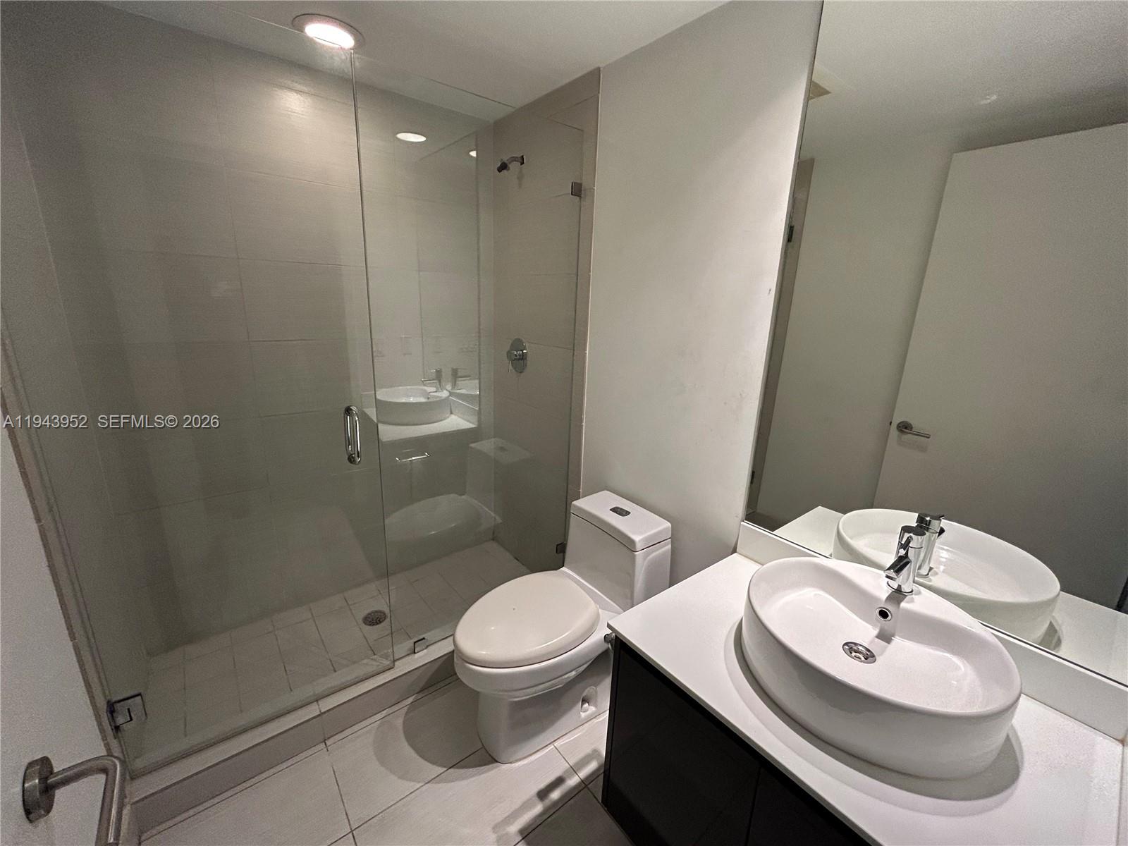 31 SE 6th St #407, Miami FL 33131