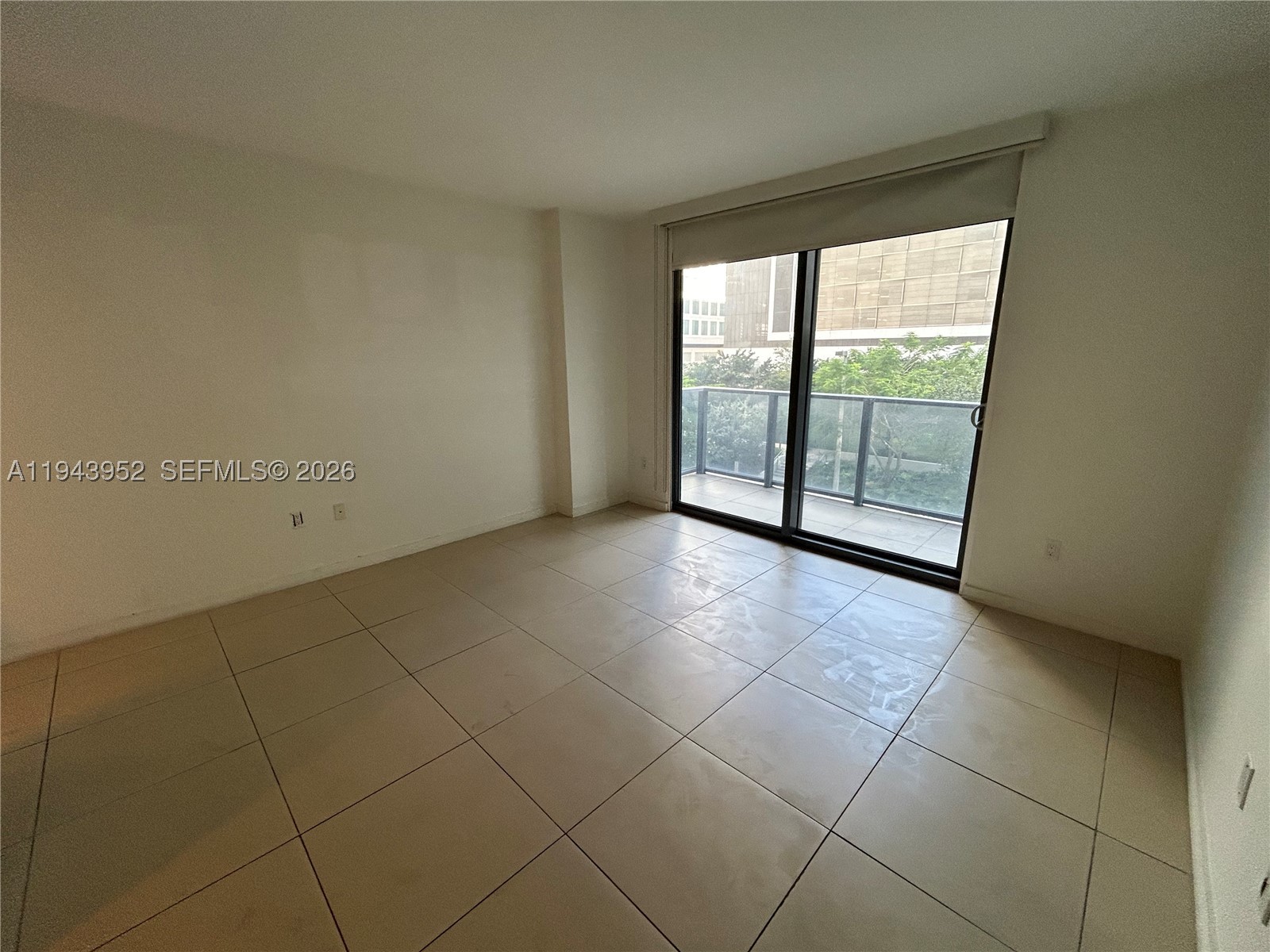 31 SE 6th St #407, Miami FL 33131