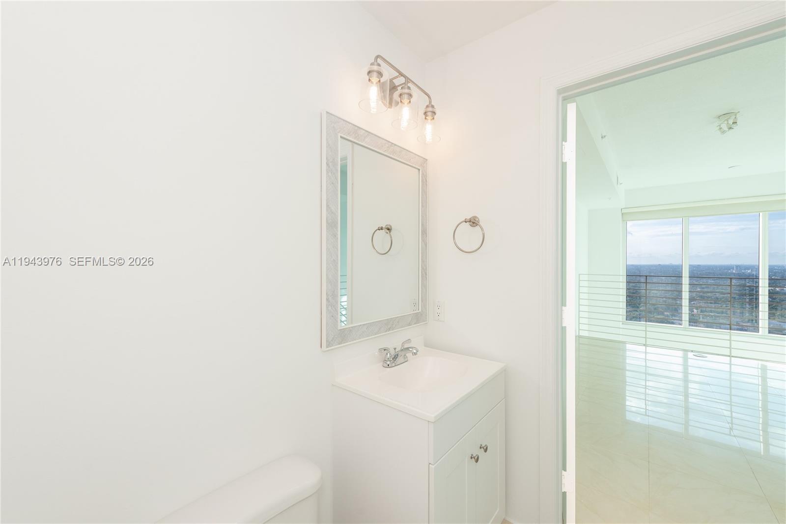 60 SW 13th St #2609, Miami FL 33130