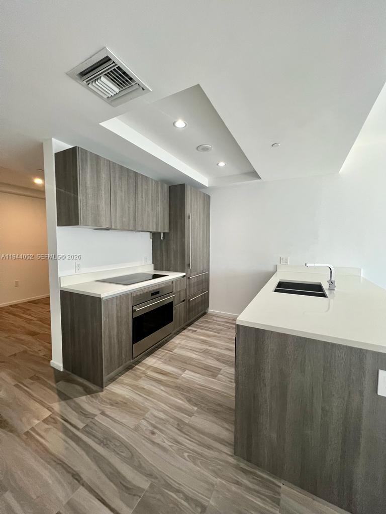 801 S Miami Ave #2203, Miami FL 33130