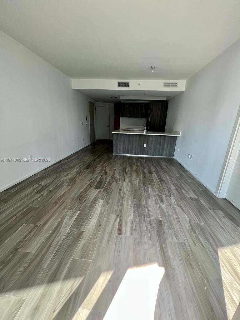 801 S Miami Ave #2203, Miami FL 33130