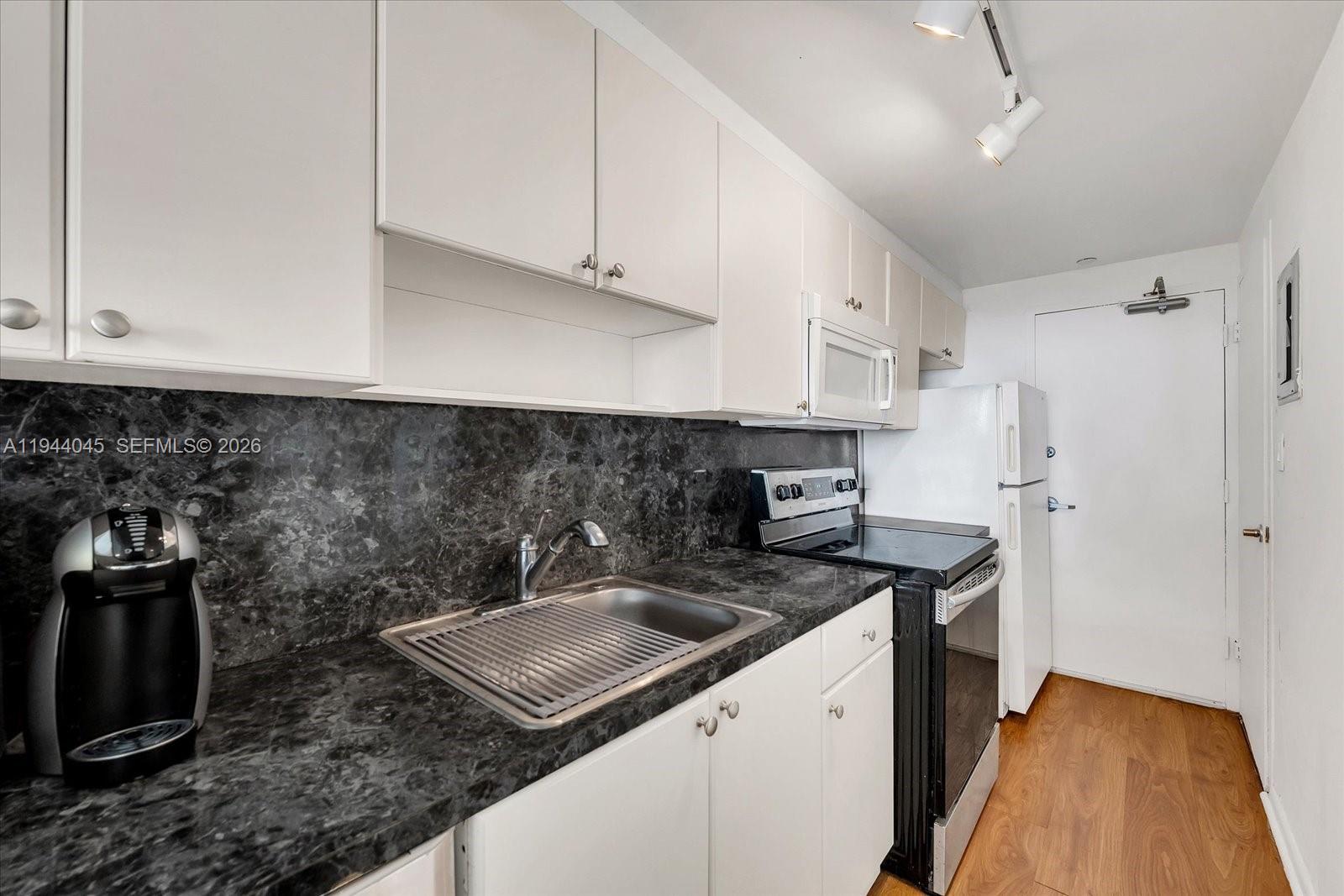 1200 West Ave #1511, Miami Beach FL 33139
