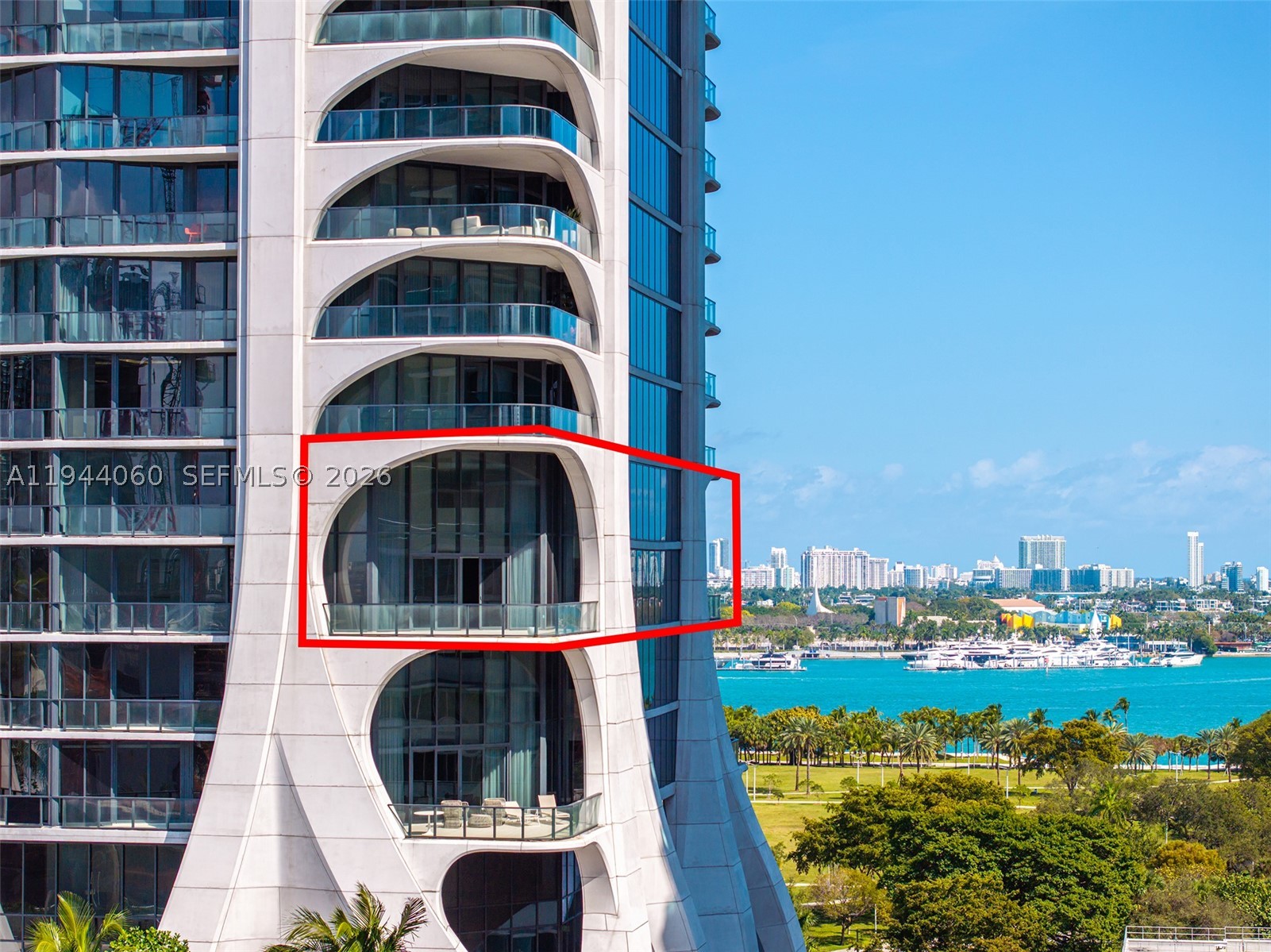 1000 Biscayne Blvd #TH1201, Miami FL 33132