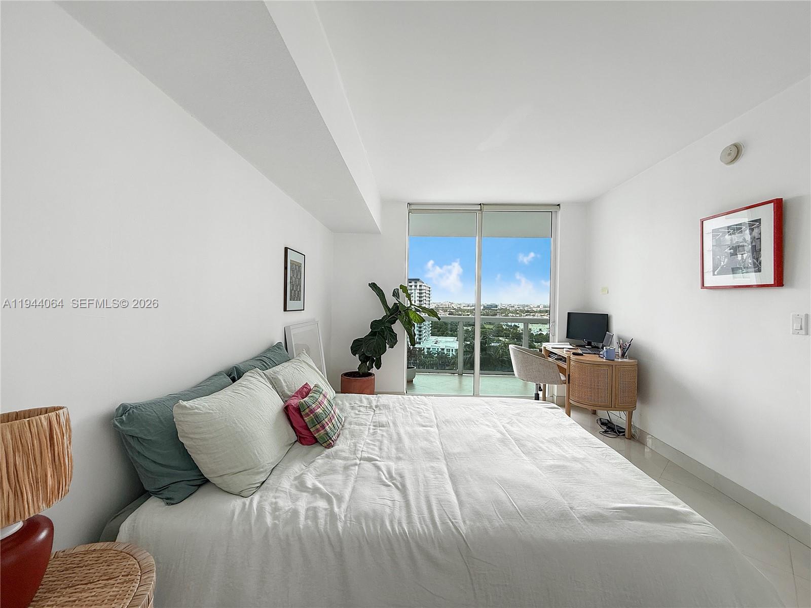 1800 N Bayshore Dr #1810, Miami FL 33132